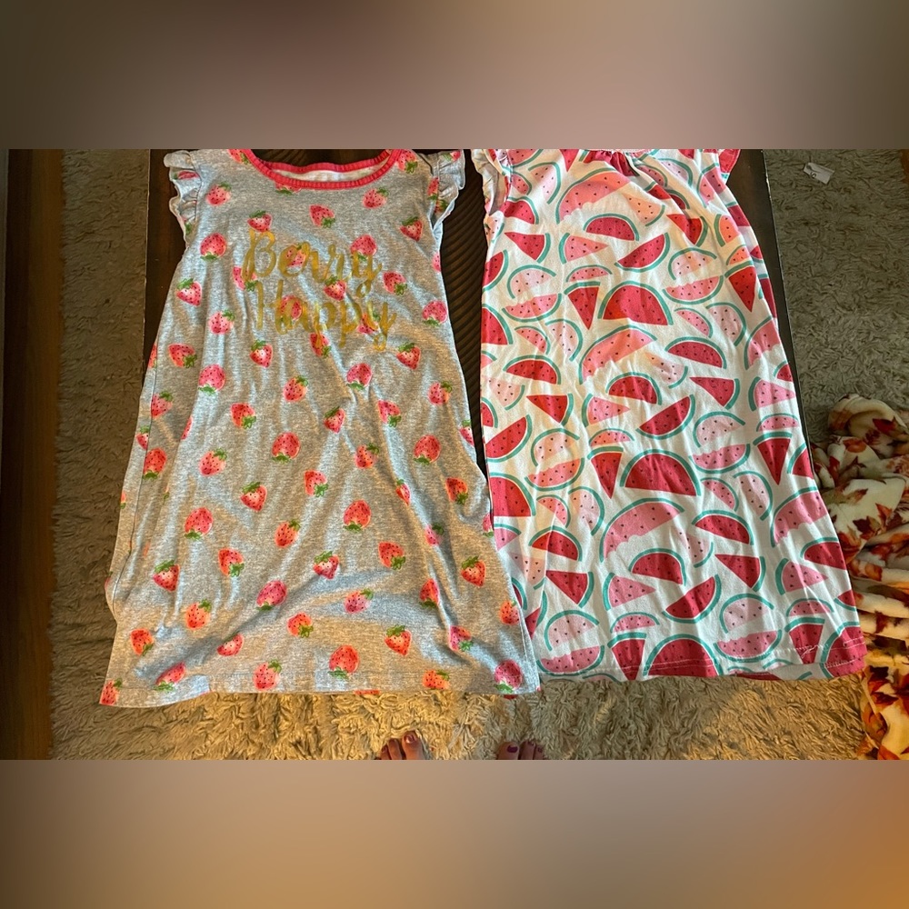 Girls Bundle of 2 Carters and Laura Ashley Night Gowns